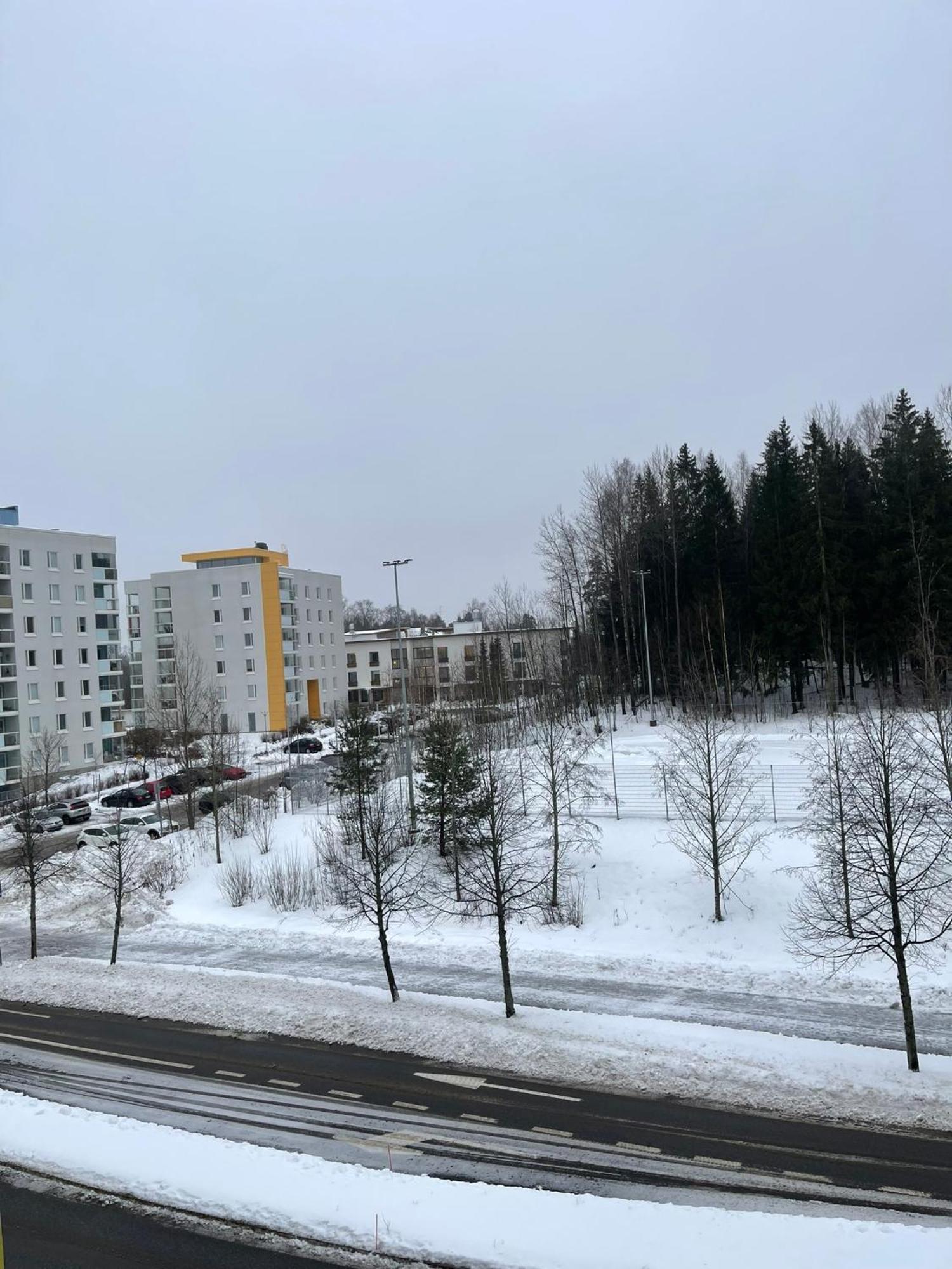 Lovely Apartment Next To The Train Station Vantaa Exterior photo